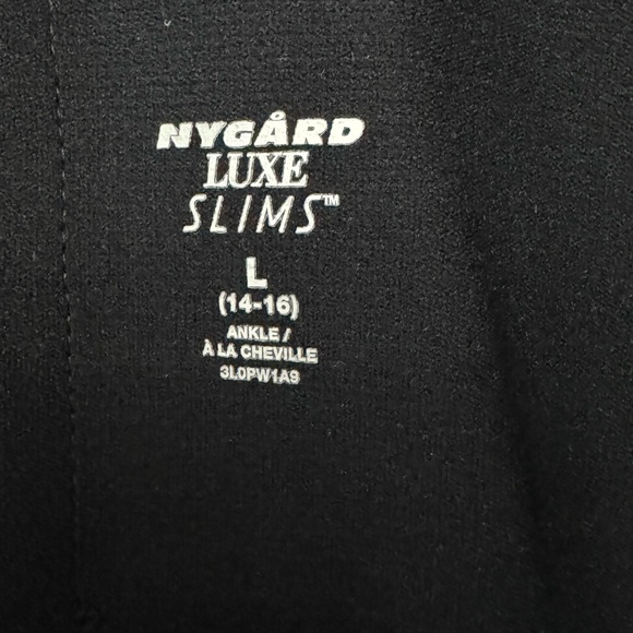 Nygard Luxe Slims | women’s pants | Large (14-16) - Picture 6 of 7